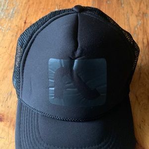 Flylow Trucker cap black